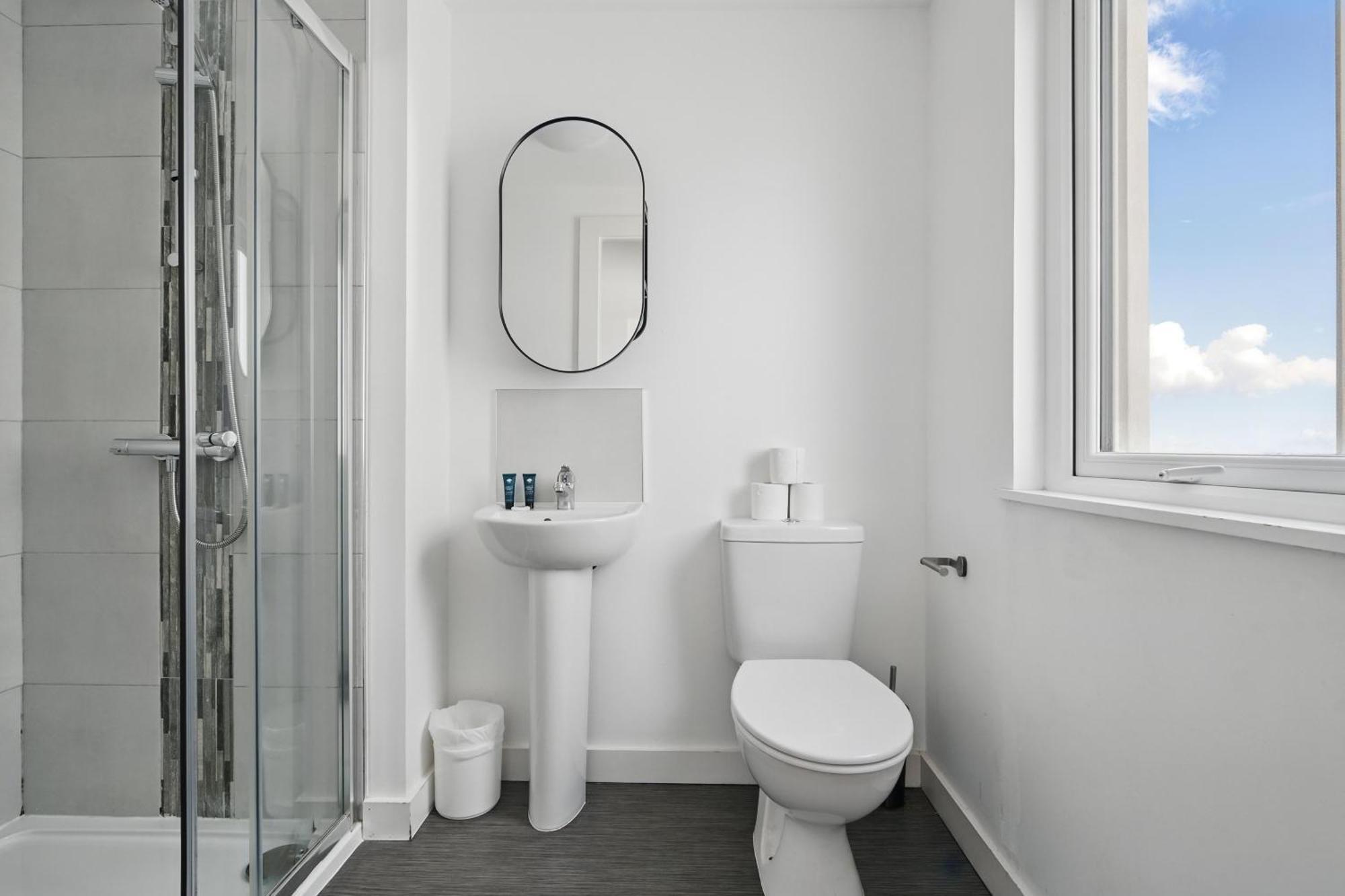 Central Belfast Apartments Sandford Exterior foto